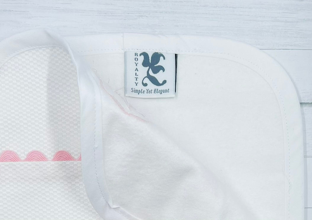 White Cotton Pique Burp Cloth with Blue Scallop