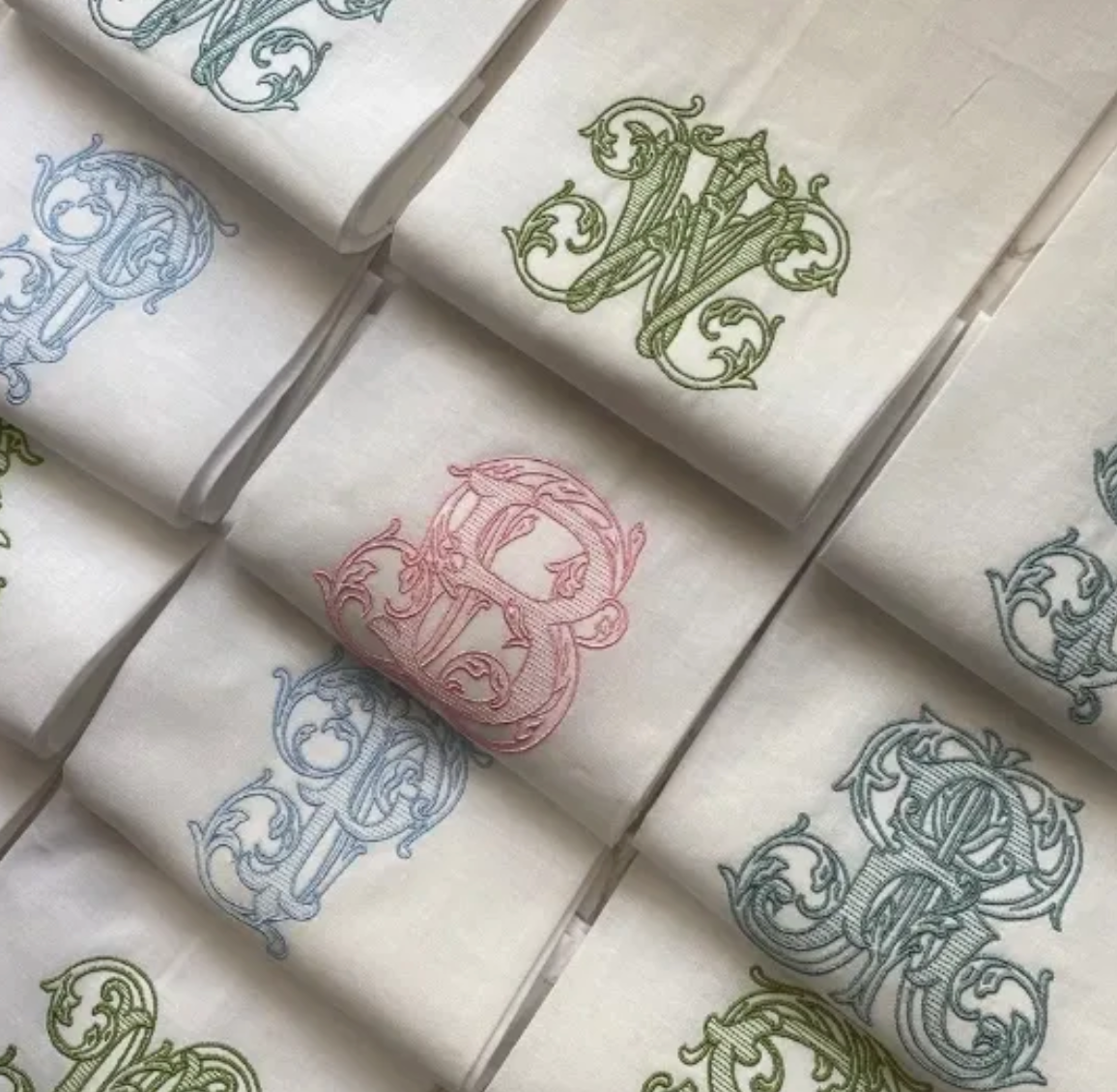 Vintage Vine Guest Towel