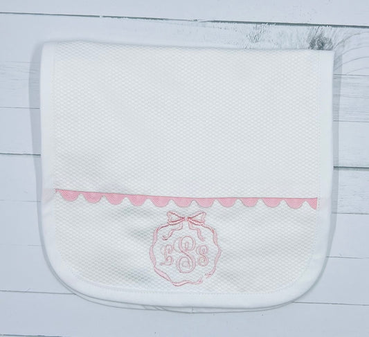 White Cotton Pique Burp Cloth with Pink Scallop