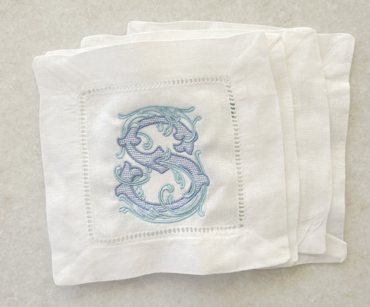 Classic Vine Cocktail Napkins (Set of Four)